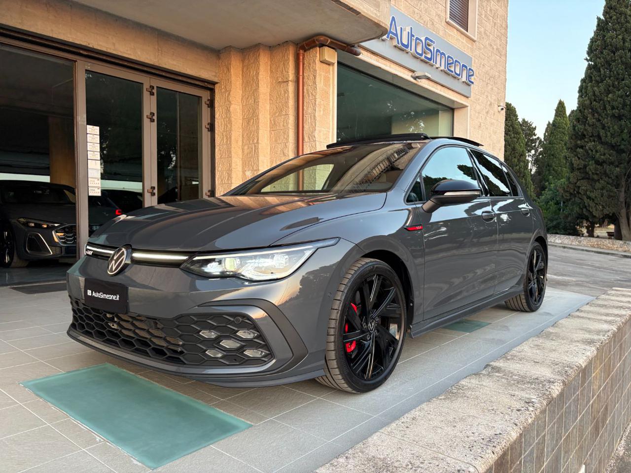 VOLKSWAGEN Golf GTI 2.0 TSI DSG TETTO-LED-CERCHI 18. - 1