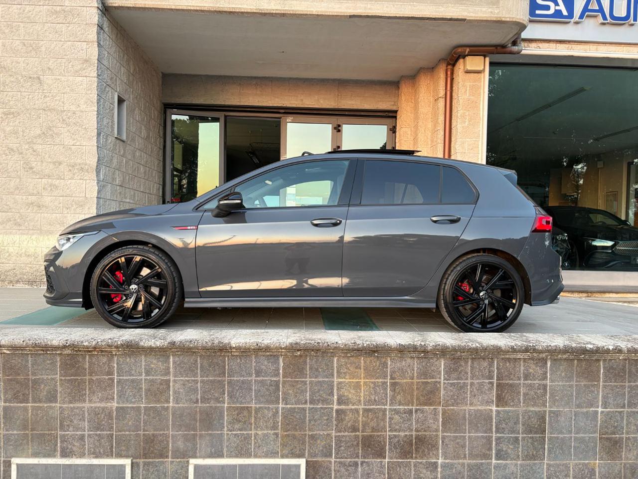 VOLKSWAGEN Golf GTI 2.0 TSI DSG TETTO-LED-CERCHI 18. - 8