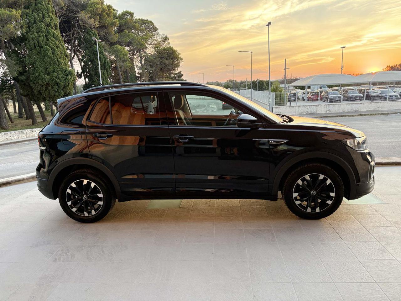 VOLKSWAGEN T-Cross 1.0 TSI R-LINE BMT CARPLAY-VETRI OSCURATI - 4