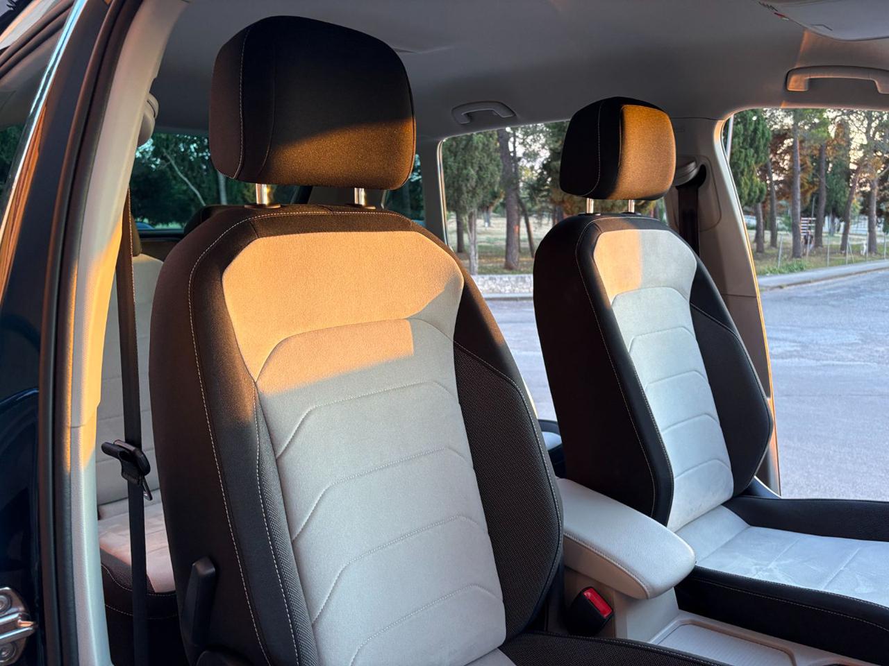 VOLKSWAGEN Tiguan 2.0 TDI 150 CV SCR DSG Elegance VIRTUAL - 10