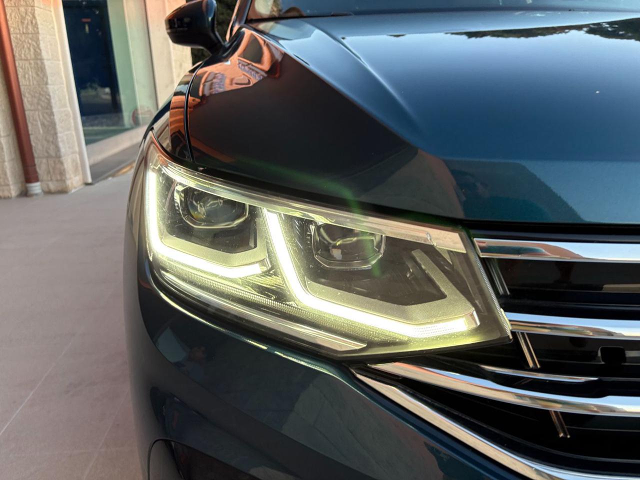 VOLKSWAGEN Tiguan 2.0 TDI 150 CV SCR DSG Elegance VIRTUAL - 41