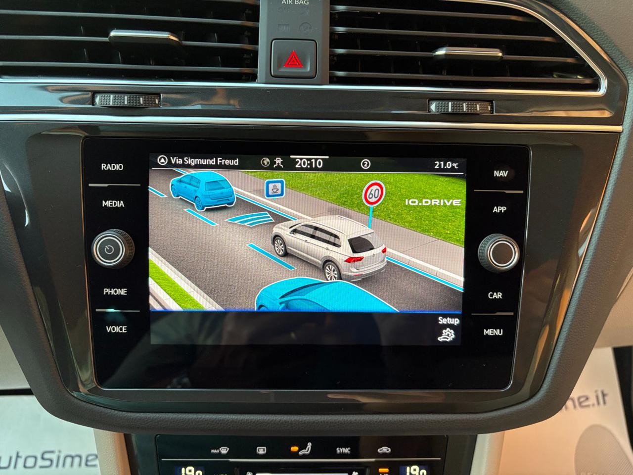 VOLKSWAGEN Tiguan 2.0 TDI 150 CV SCR DSG Elegance VIRTUAL - 28