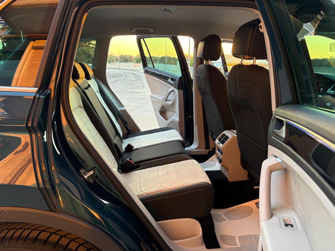 VOLKSWAGEN Tiguan 2.0 TDI 150 CV SCR DSG Elegance VIRTUAL - 11
