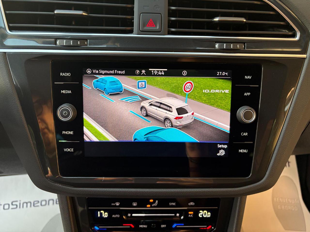 VOLKSWAGEN Tiguan 2.0 TDI 150 CV SCR DSG Elegance VIRTUAL - 22