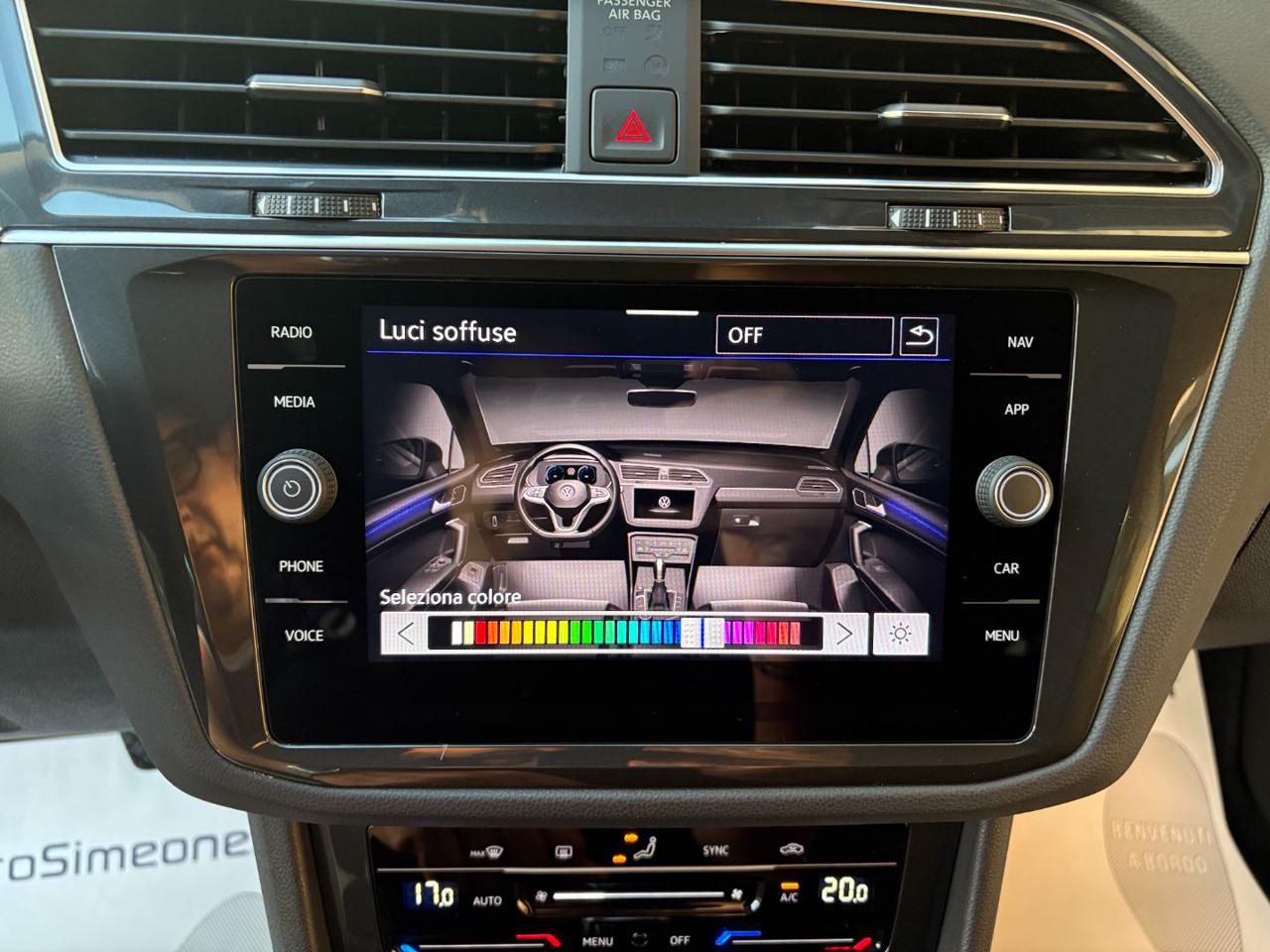 VOLKSWAGEN Tiguan 2.0 TDI 150 CV SCR DSG Elegance VIRTUAL - 19