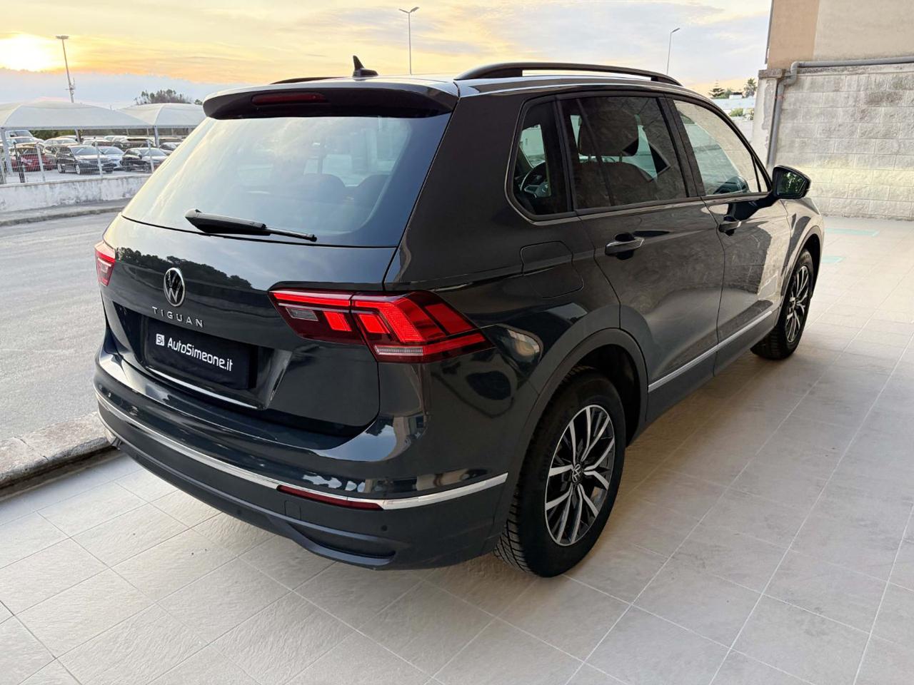 VOLKSWAGEN Tiguan 2.0 TDI 150 CV SCR DSG Life - 5