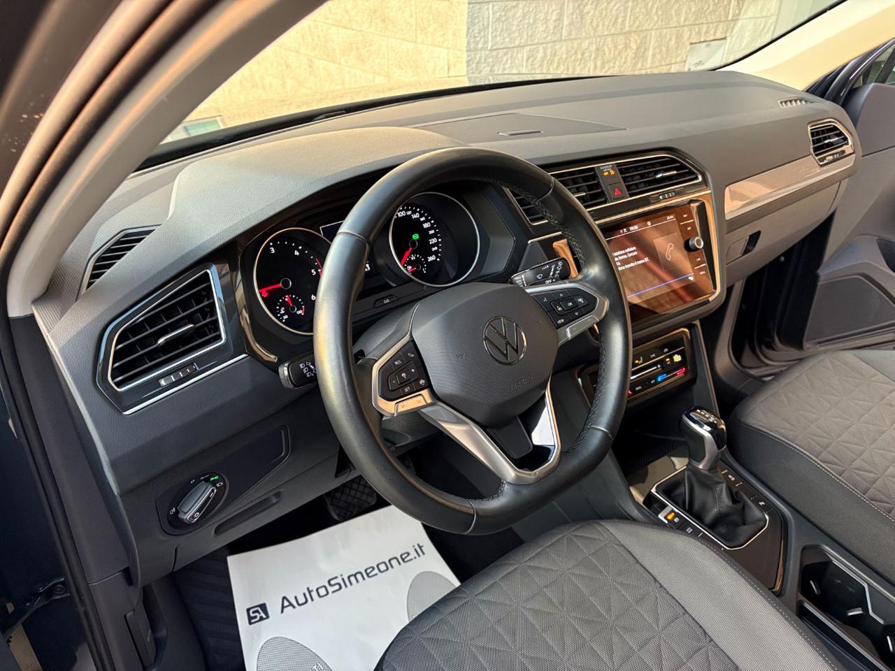VOLKSWAGEN Tiguan 2.0 TDI 150 CV SCR DSG Life - 18