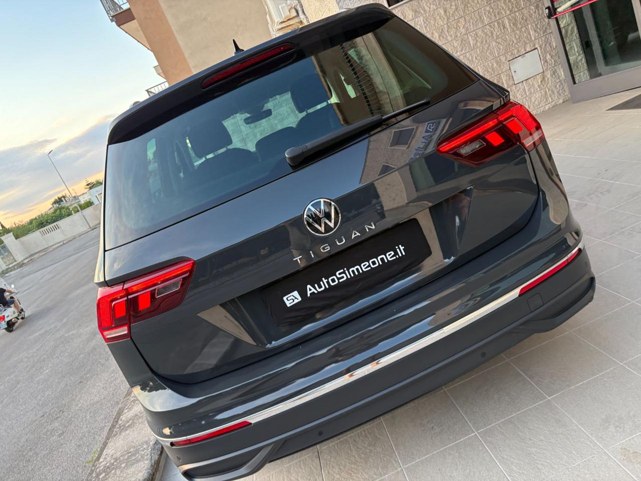 VOLKSWAGEN Tiguan 2.0 TDI 150 CV SCR DSG Life - 28