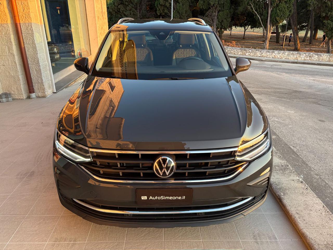 VOLKSWAGEN Tiguan 2.0 TDI 150 CV SCR DSG Life - 2