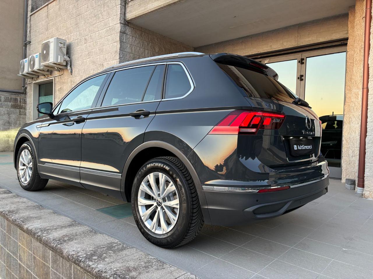 VOLKSWAGEN Tiguan 2.0 TDI 150 CV SCR DSG Life - 7