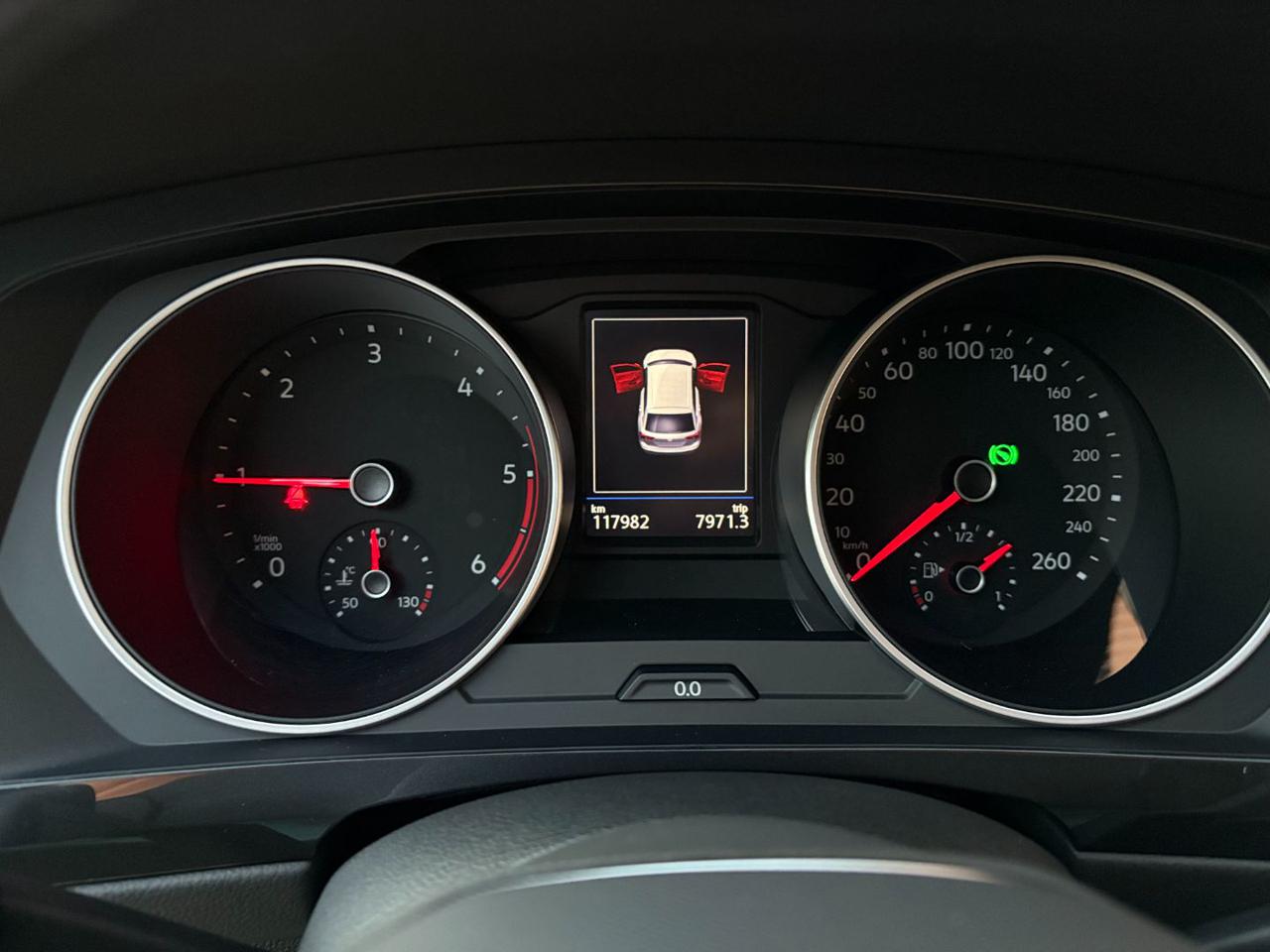 VOLKSWAGEN Tiguan 2.0 TDI 150 CV SCR DSG Life - 28