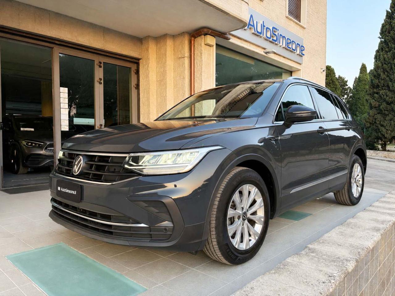 VOLKSWAGEN Tiguan 2.0 TDI 150 CV SCR DSG Life - 1