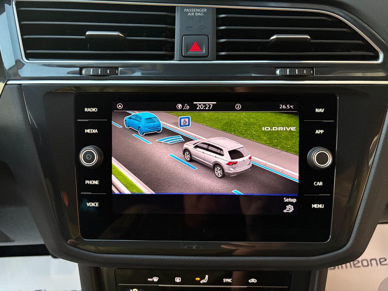 VOLKSWAGEN Tiguan 2.0 TDI 150 CV SCR DSG Life - 18