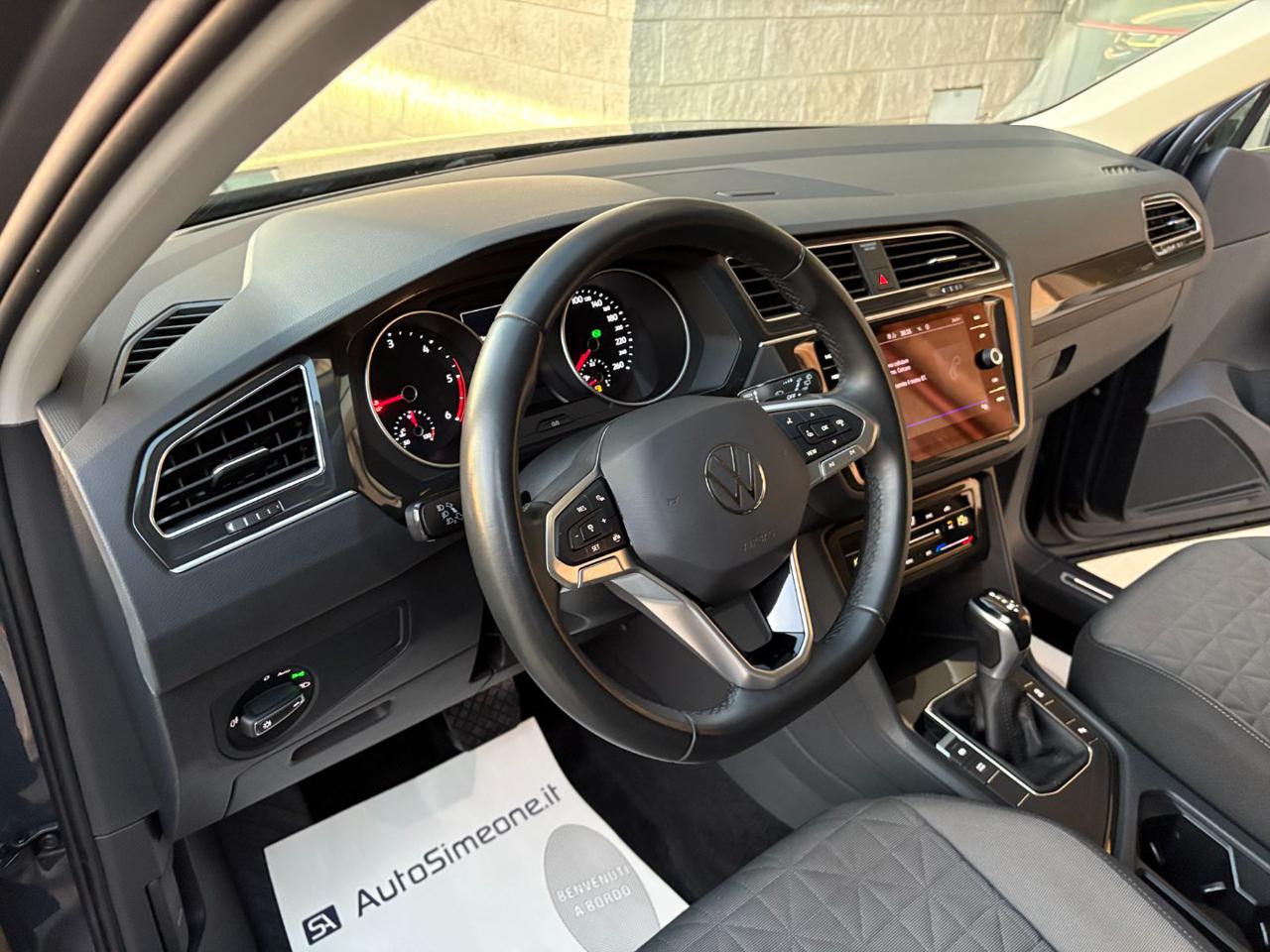 VOLKSWAGEN Tiguan 2.0 TDI 150 CV SCR DSG Life - 12