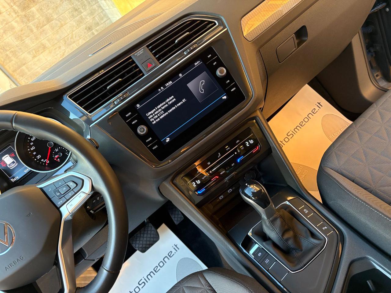 VOLKSWAGEN Tiguan 2.0 TDI 150 CV SCR DSG Life - 24