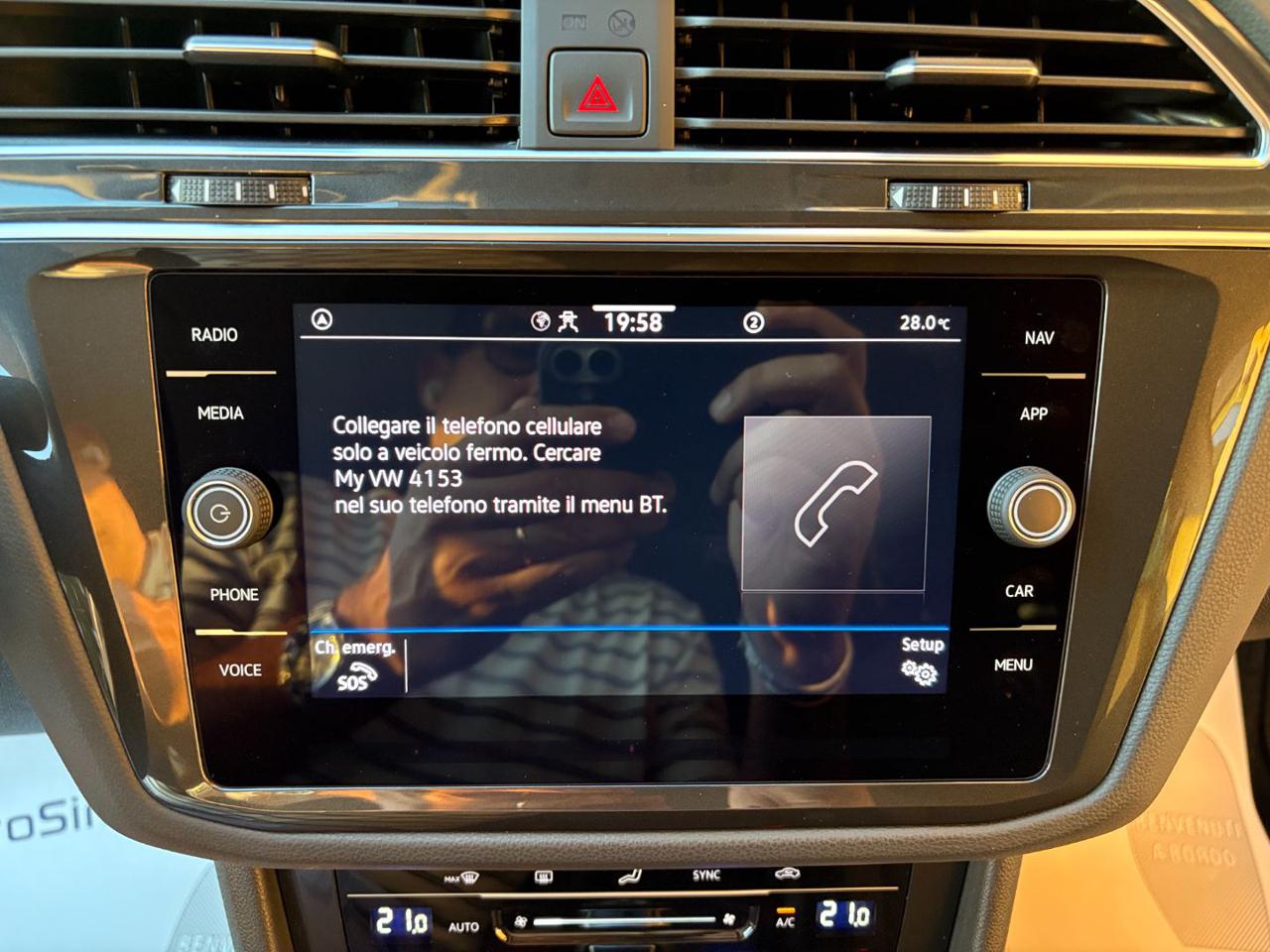 VOLKSWAGEN Tiguan 2.0 TDI 150 CV SCR DSG Life - 29