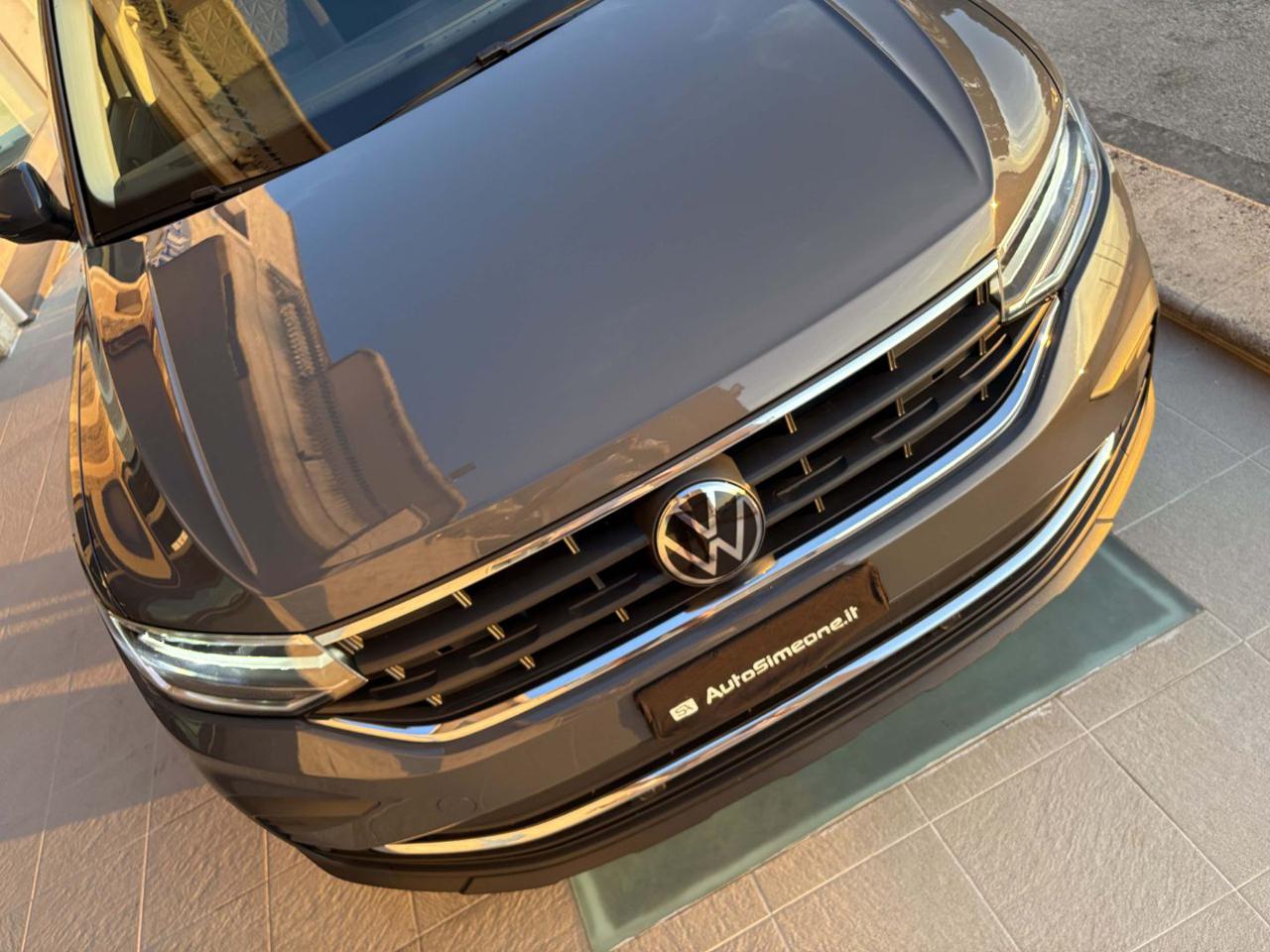 VOLKSWAGEN Tiguan 2.0 TDI 150 CV SCR DSG Life - 20