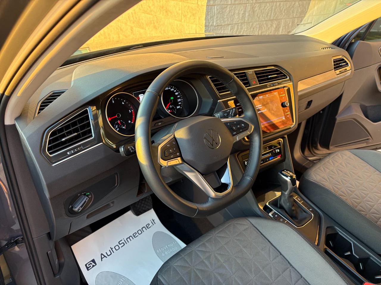 VOLKSWAGEN Tiguan 2.0 TDI 150 CV SCR DSG Life - 11