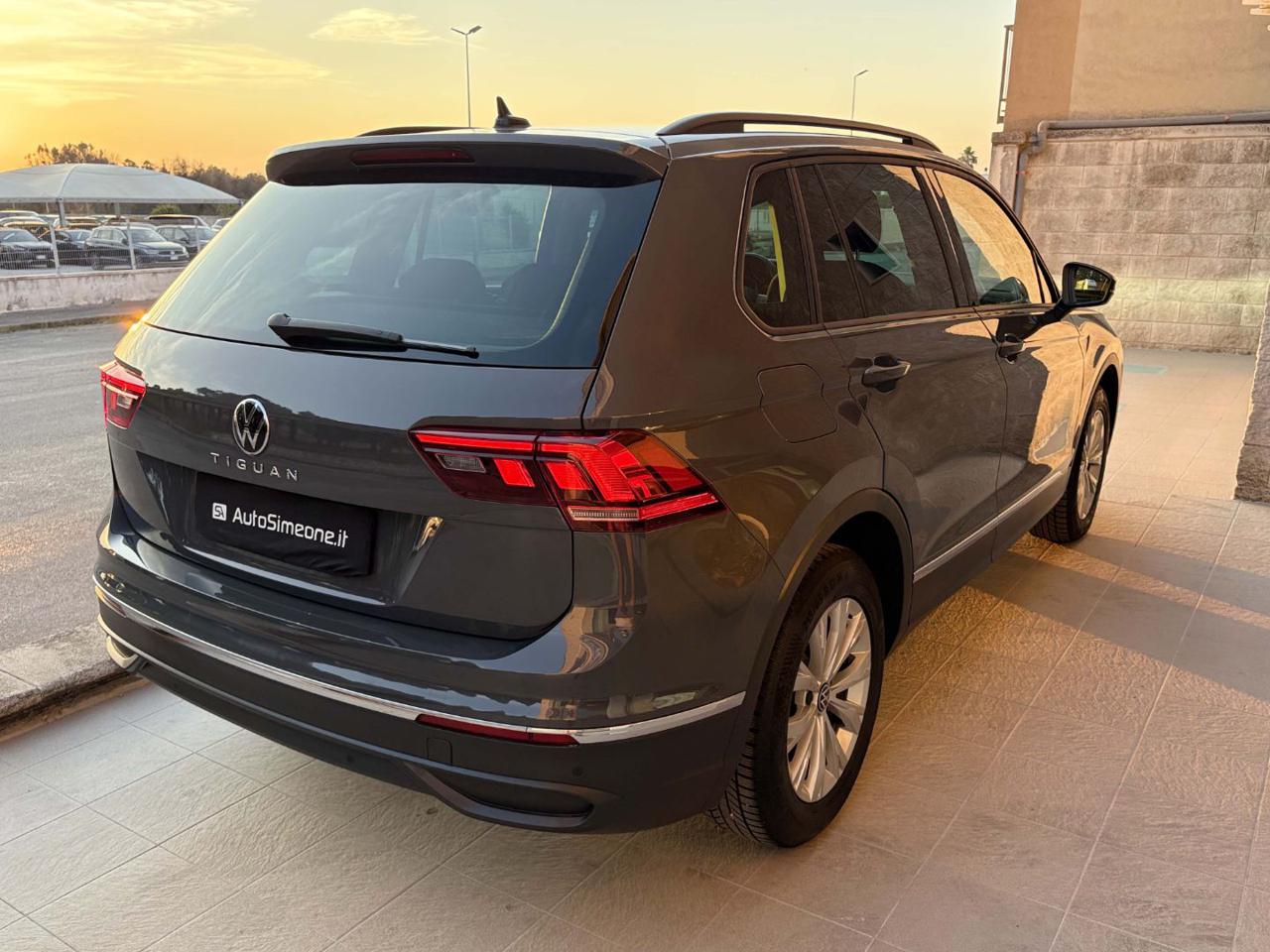 VOLKSWAGEN Tiguan 2.0 TDI 150 CV SCR DSG Life - 5