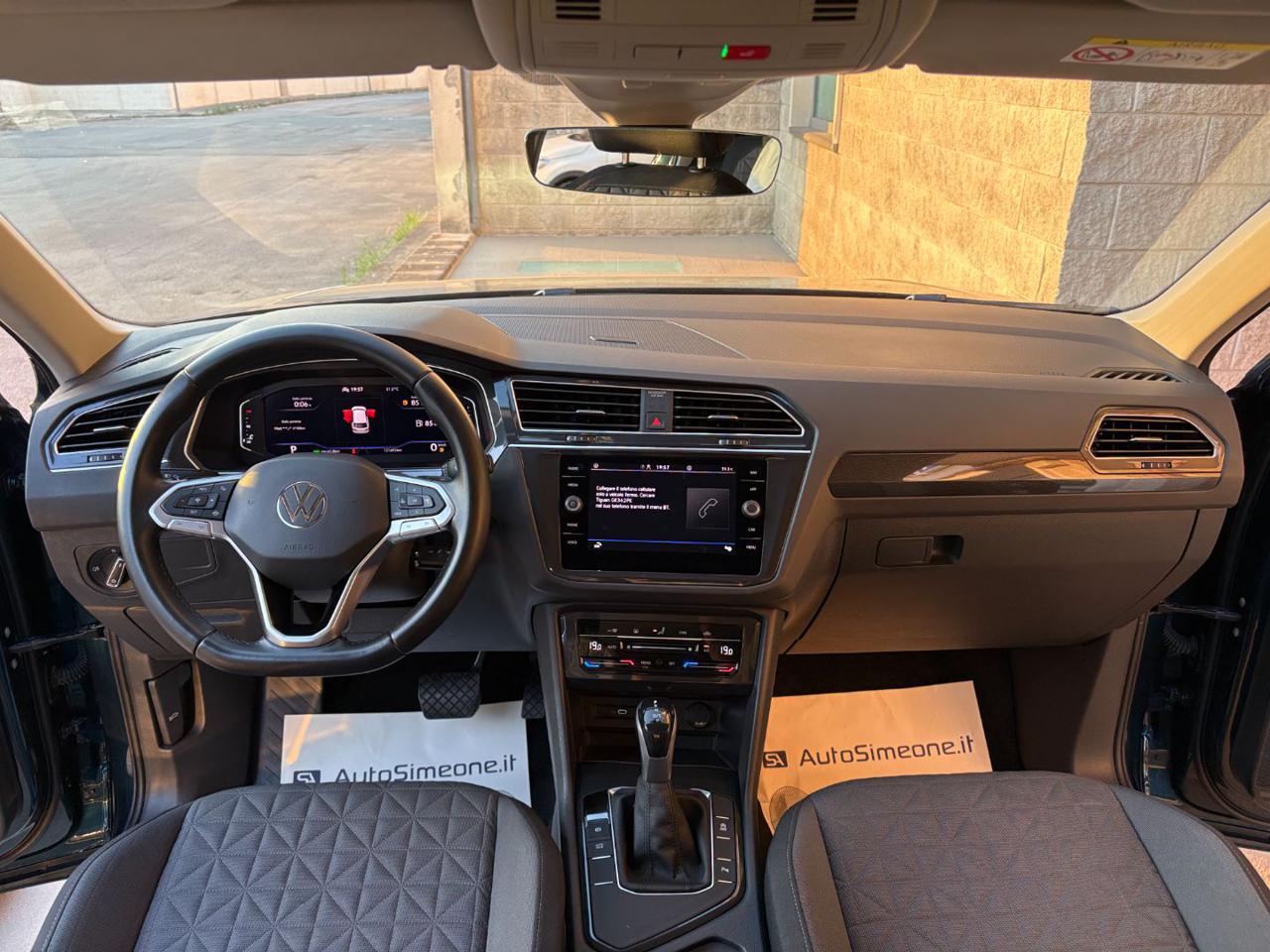 VOLKSWAGEN Tiguan 2.0 TDI 150 CV SCR DSG Life VIRTUAL - 13