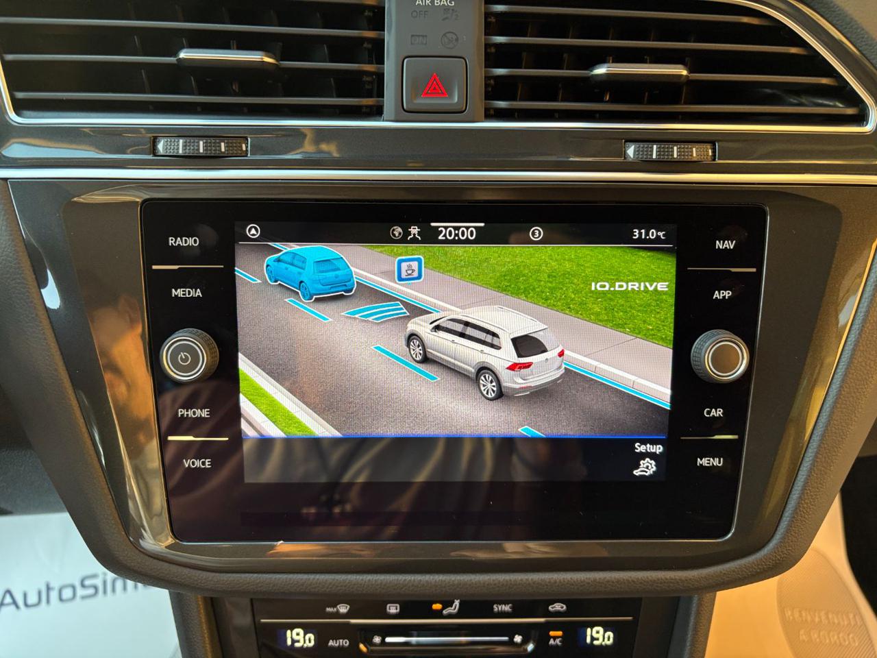 VOLKSWAGEN Tiguan 2.0 TDI 150 CV SCR DSG Life VIRTUAL - 24