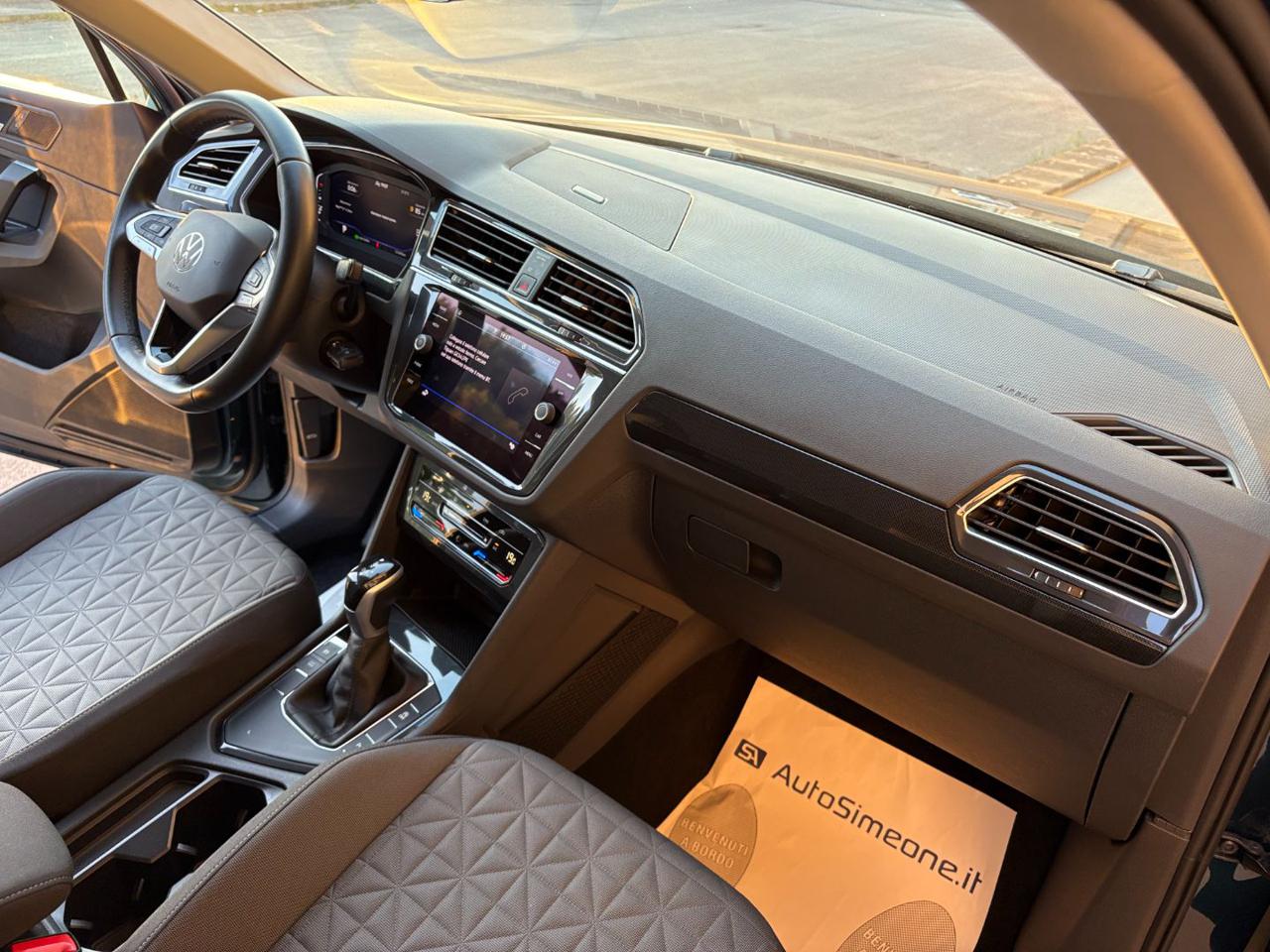 VOLKSWAGEN Tiguan 2.0 TDI 150 CV SCR DSG Life VIRTUAL - 14