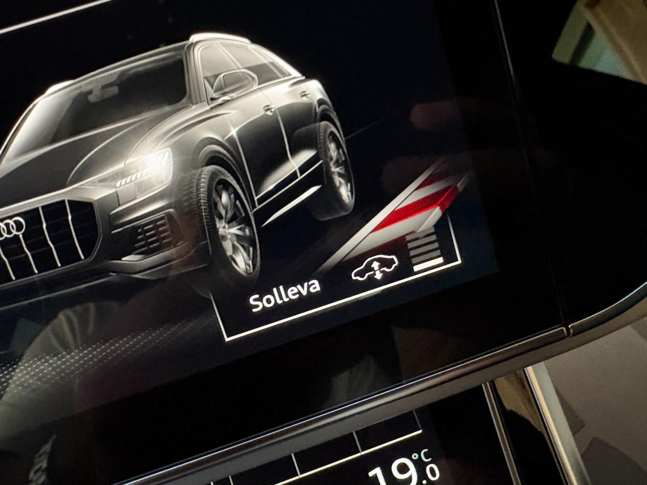 AUDI Q8 50 TDI 286 CV quattro tiptronic Sport S line plus. - 36