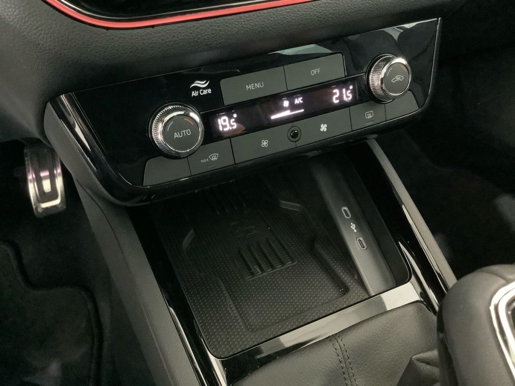 SKODA Kamiq 1.0 TSI 115 CV DSG Monte Carlo - 24