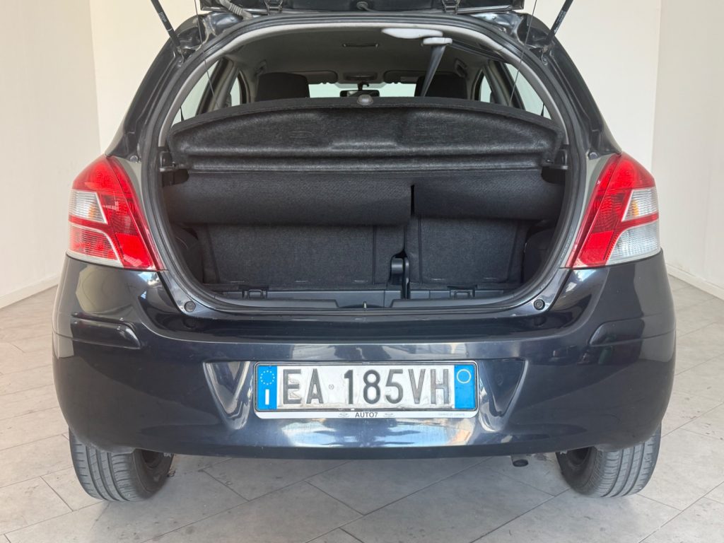 TOYOTA Yaris 1.0 5PORTE Sol - 7