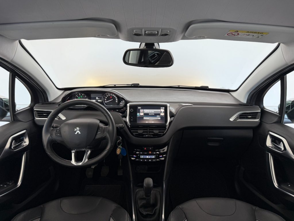 PEUGEOT 2008 1° serie PureTech 82 Allure - 13