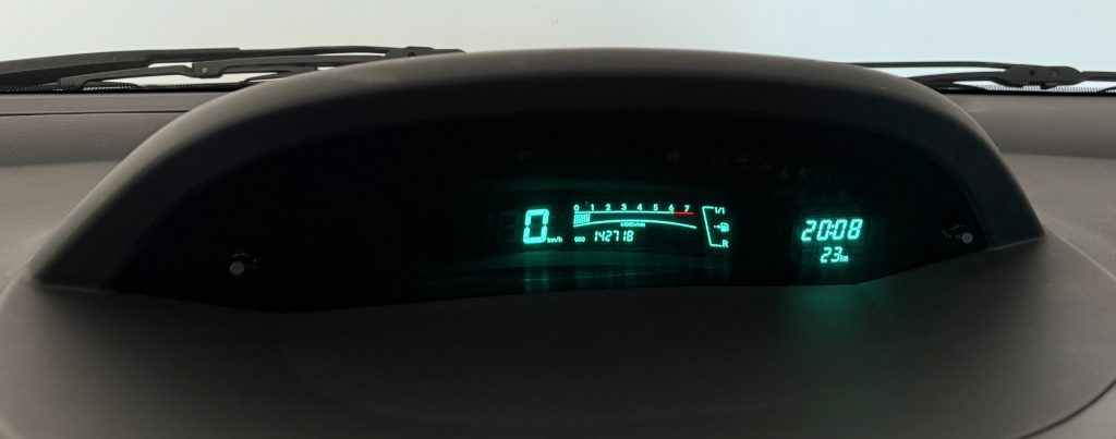 TOYOTA Yaris 1.0 5 porte Luxury pack - 15