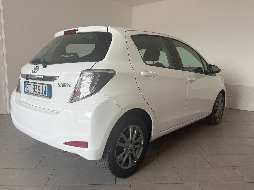 TOYOTA Yaris 1.0 5 porte Trend - 4