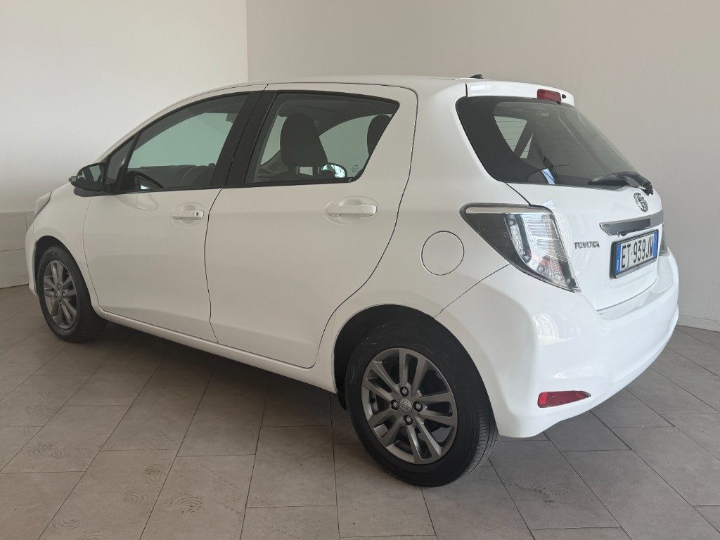 TOYOTA Yaris 1.0 5 porte Trend - 5