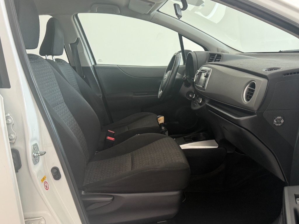 TOYOTA Yaris 1.0 5 porte Trend - 15