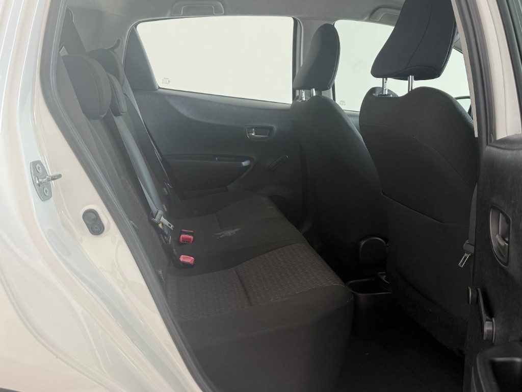 TOYOTA Yaris 1.0 5 porte Trend - 16