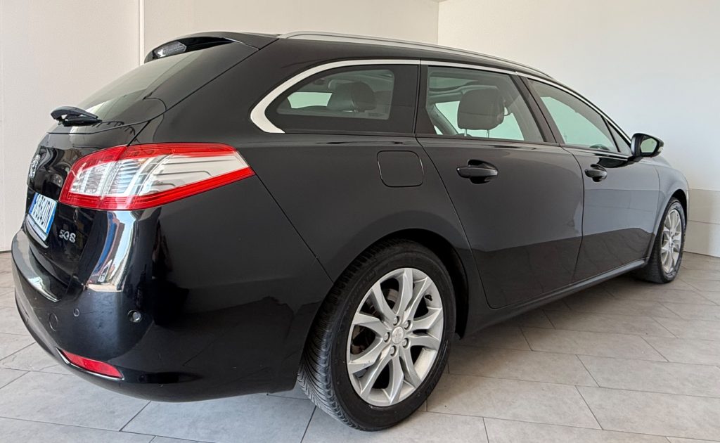 PEUGEOT 508 BlueHDi 120 S&S SW Allure - 6