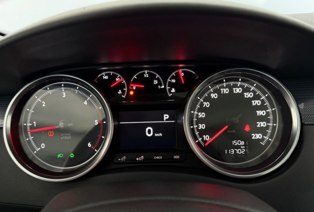 PEUGEOT 508 BlueHDi 120 S&S SW Allure - 16