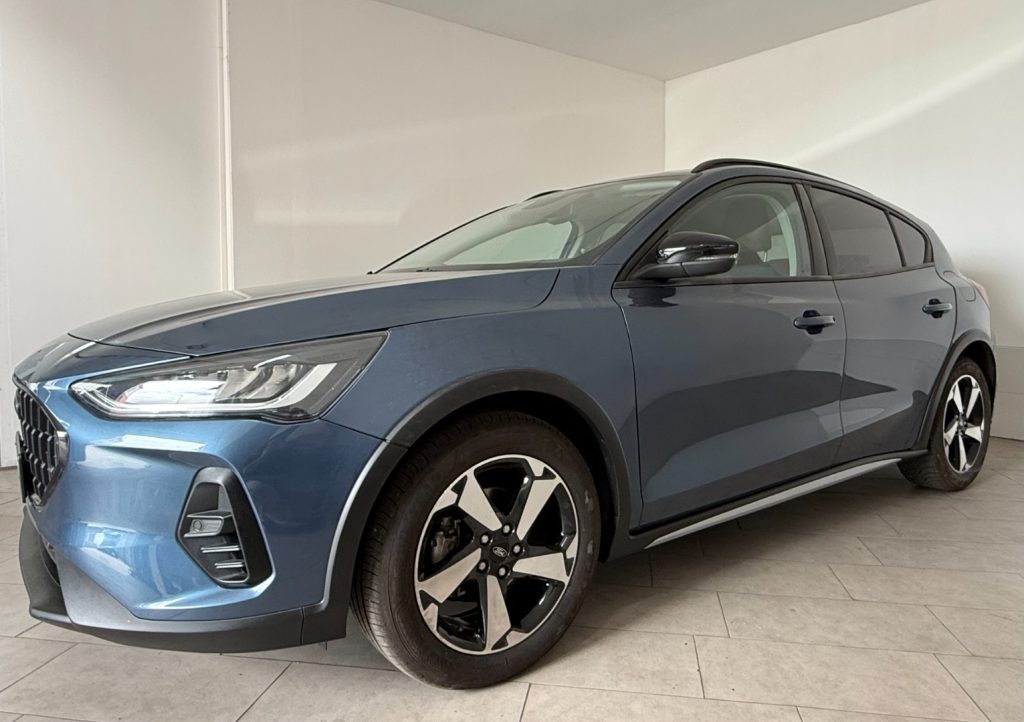 FORD Focus 1.0 EcoBoost Hybrid 125 CV 5p. Active - 3
