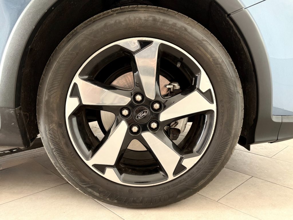 FORD Focus 1.0 EcoBoost Hybrid 125 CV 5p. Active - 8