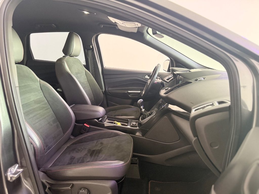 FORD Kuga 1.5 EcoBoost 120 CV S&S 2WD ST-Line - 7