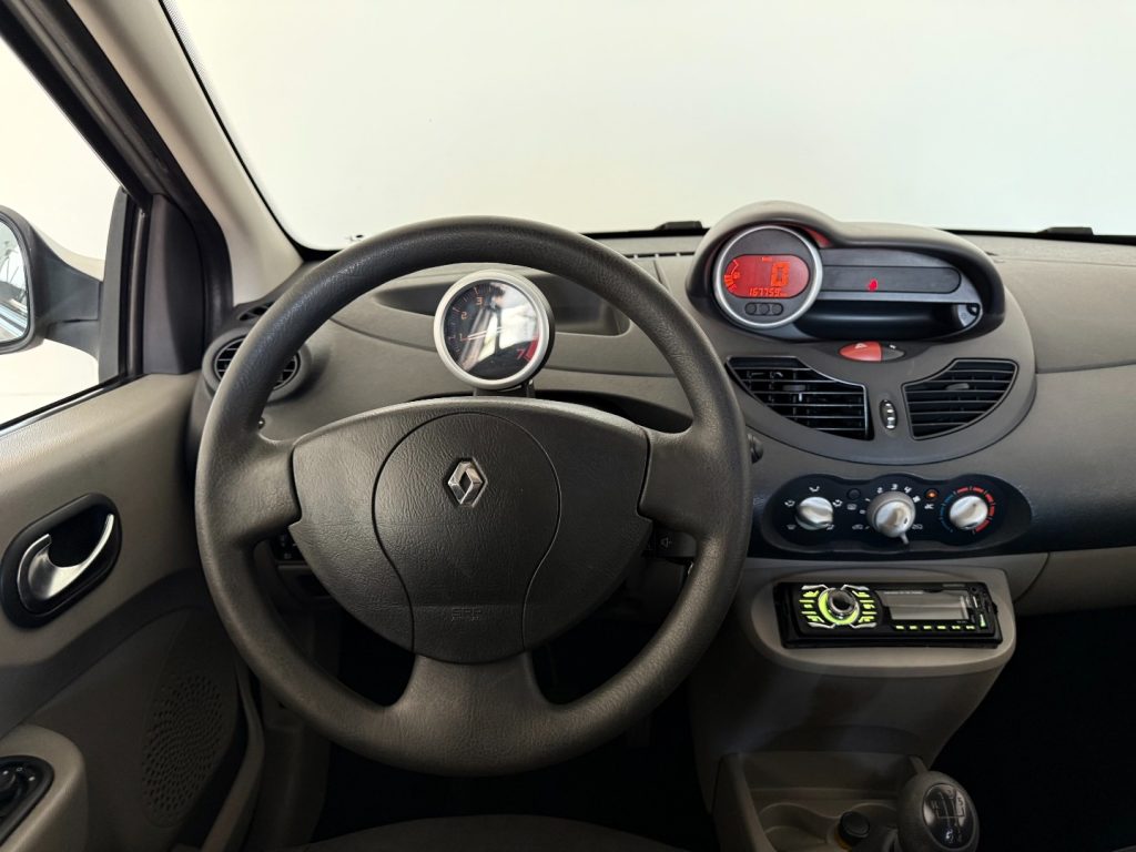 RENAULT Twingo 1.2 16V Initiale - 12