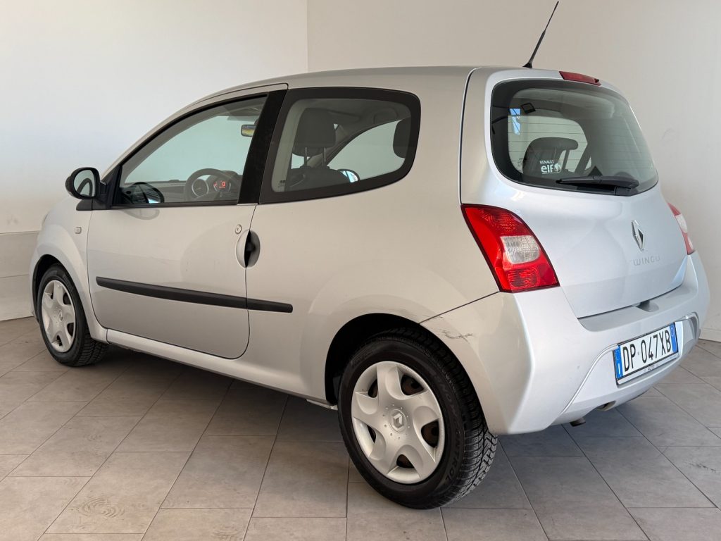 RENAULT Twingo 1.2 16V Initiale - 7