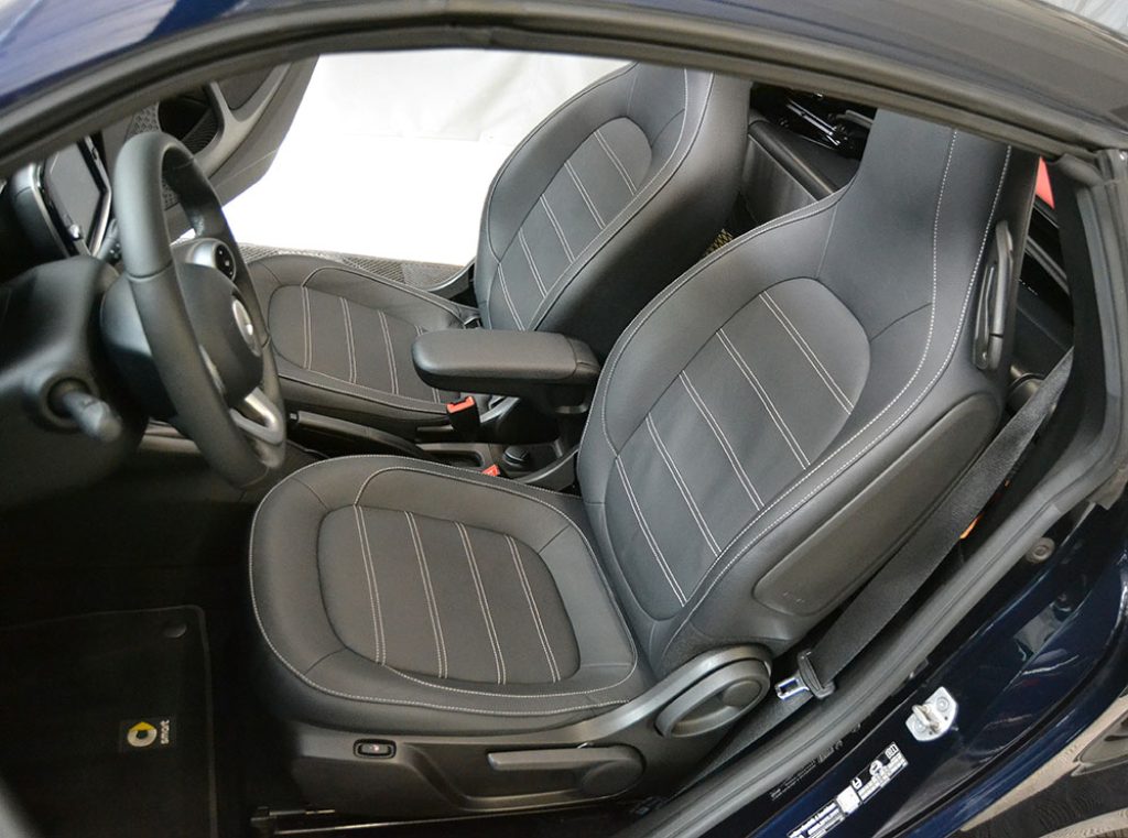 SMART ForTwo EQ cabrio Suitered (22kW) Unico Proprietario ** - 4