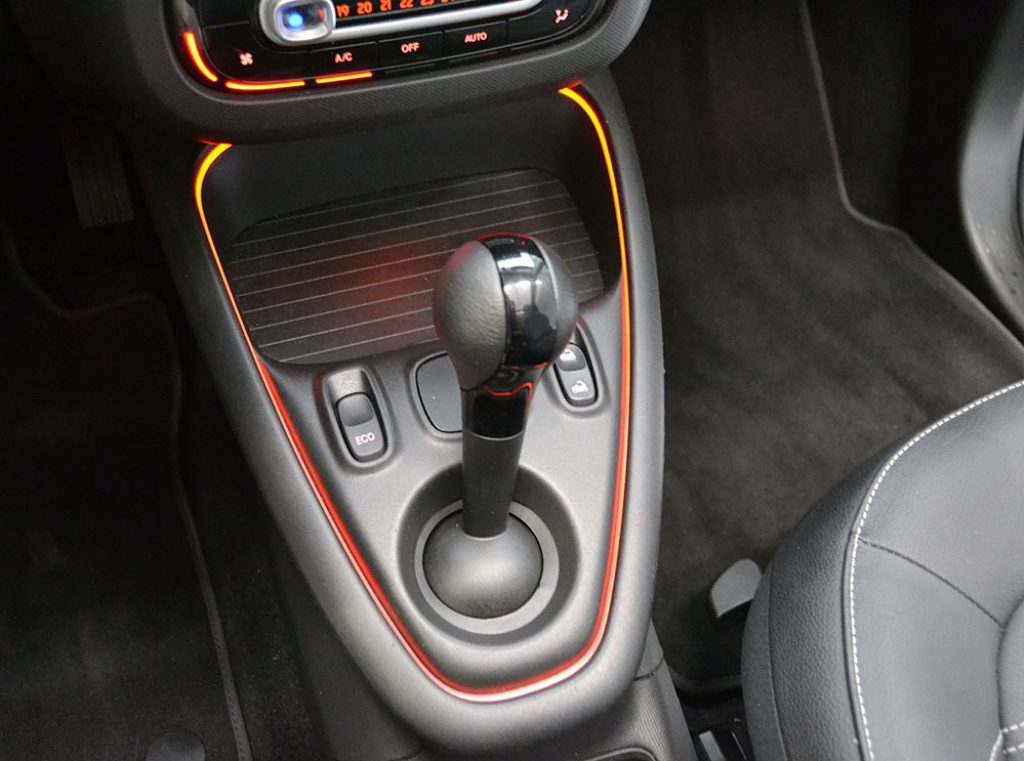 SMART ForTwo EQ cabrio Suitered (22kW) Unico Proprietario ** - 9