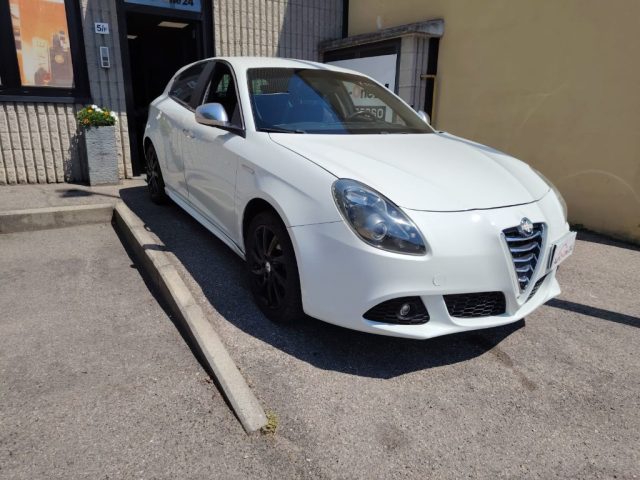 ALFA ROMEO Giulietta Bianco metallizzato