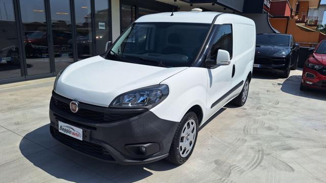 FIAT Doblo Bianco pastello