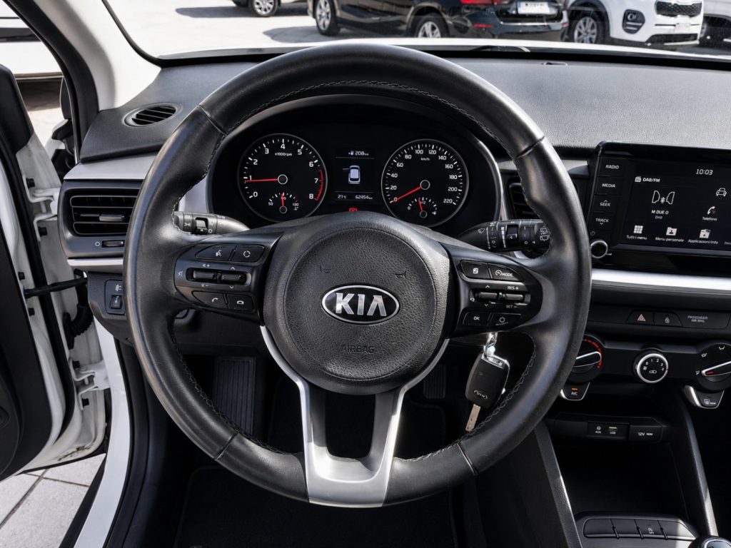KIA Stonic 1.0 T-GDi 120 CV Style Navi Clima - 10