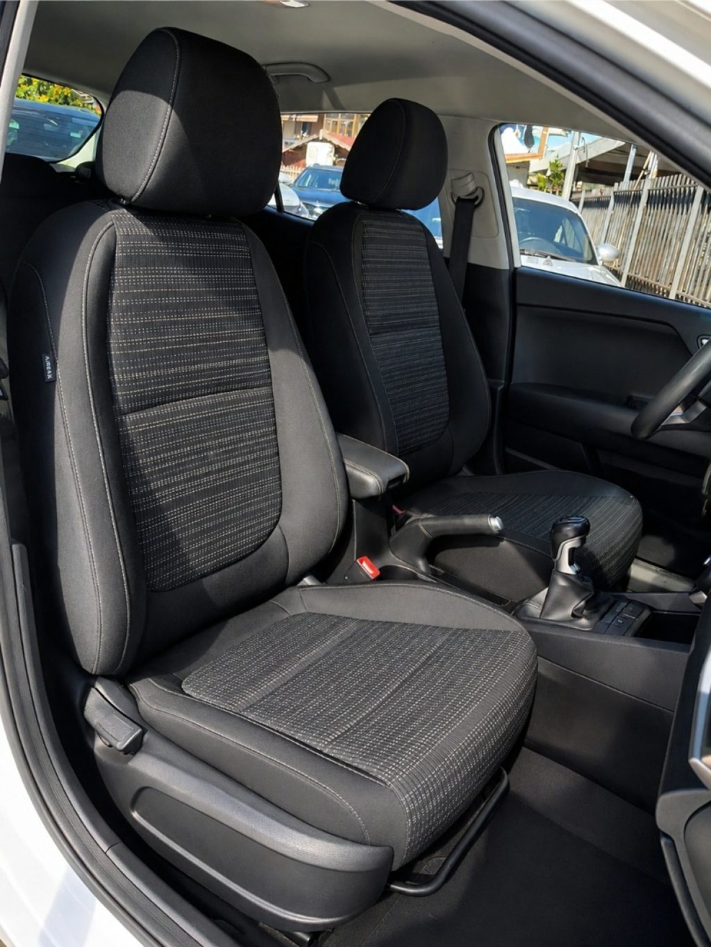 KIA Stonic 1.0 T-GDi 120 CV Style Navi Clima - 16