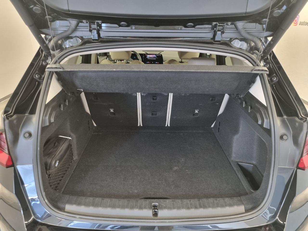 BMW X1 sDrive 18d xLine - 11