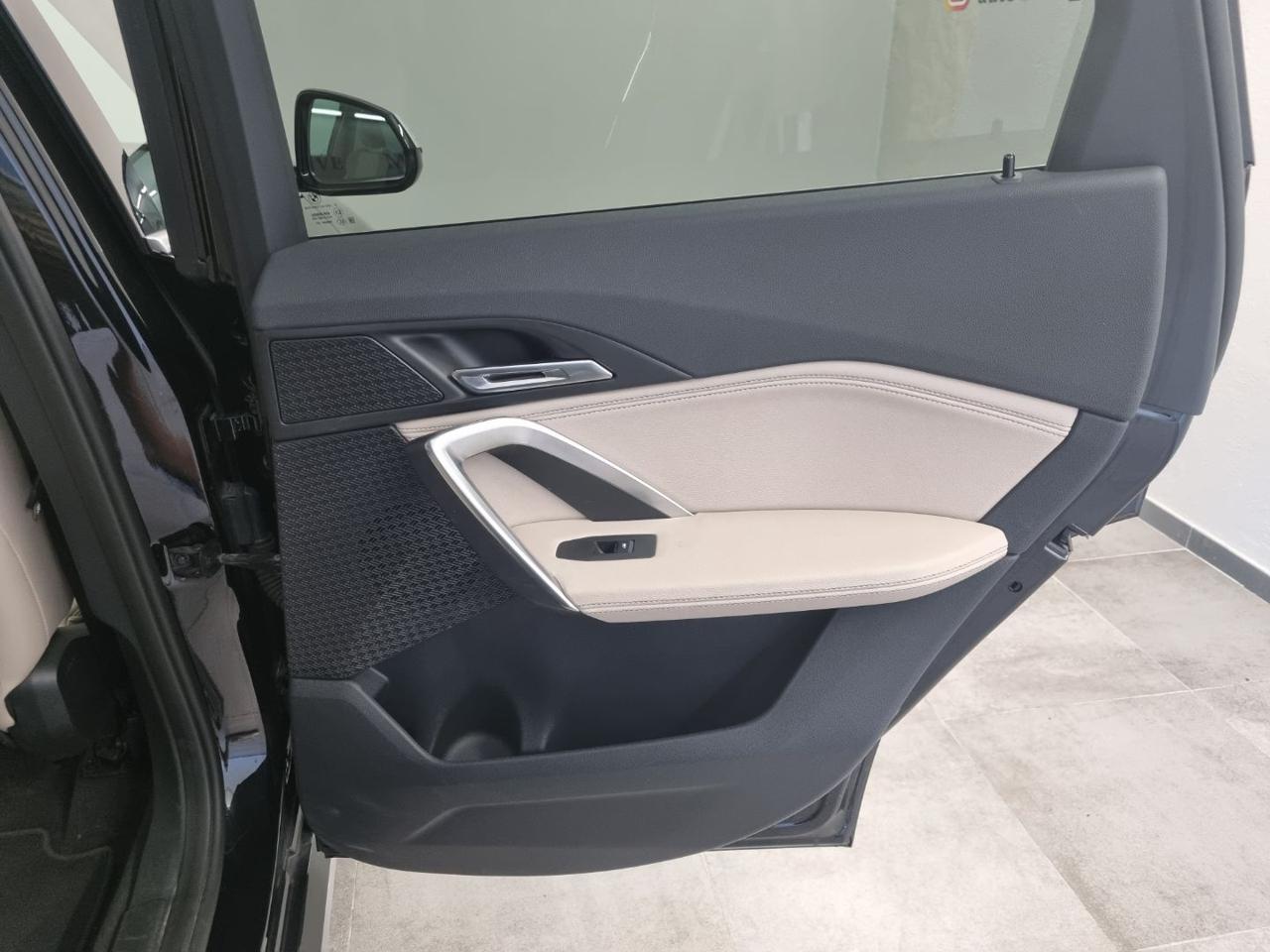 BMW X1 sDrive 18d xLine - 23